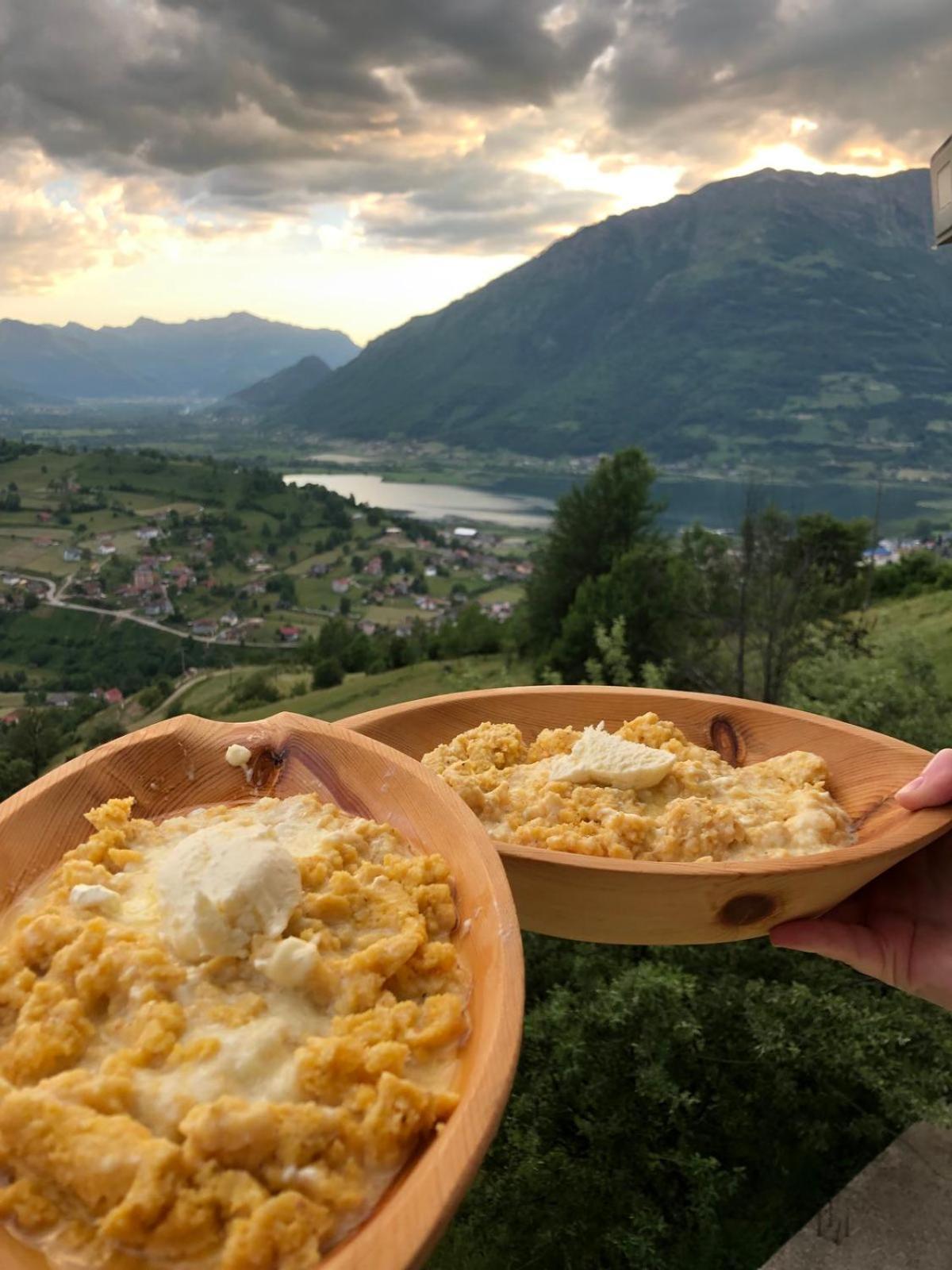 Viewpoint Kofiljaca Bed and Breakfast Plav Buitenkant foto