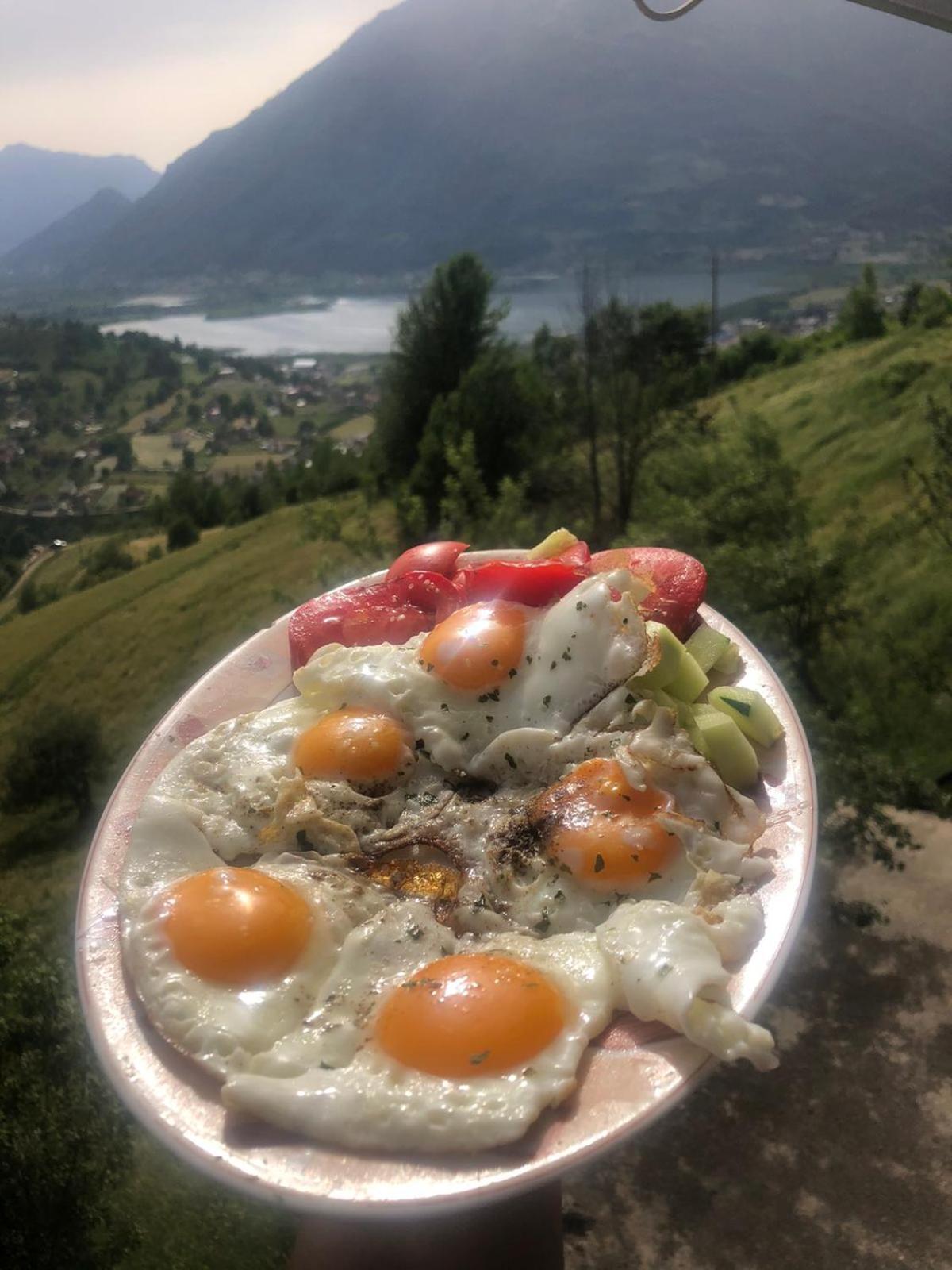 Viewpoint Kofiljaca Bed and Breakfast Plav Buitenkant foto