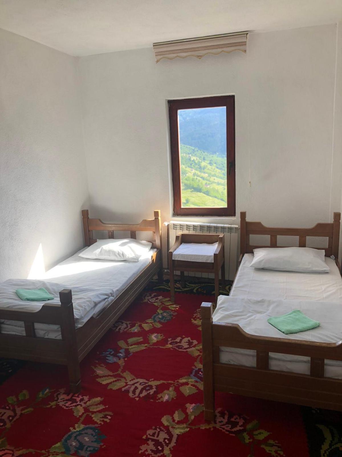 Viewpoint Kofiljaca Bed and Breakfast Plav Buitenkant foto